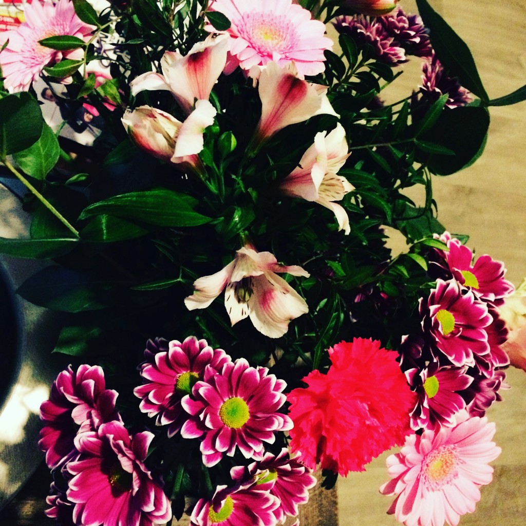 Beautiful Flowers from the Fam for passing my exams *swoon*